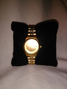 Orologio da donna Citizen Quartz 1002 R15101 Data giorno GN-4W-S Nuovo batteria installata - Foto 1 di 9