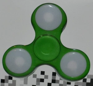 Núcleo Verde Luz LED Fidget Spinner Juguetes Figet Spiner Raver Juguete Raves Diversión NUEVO - Imagen 1 de 5