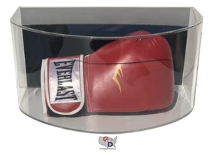 Vitrina de guante de boxeo horizontal de acrílico curvado para montaje en pared tamaño completo - Imagen 1 de 6