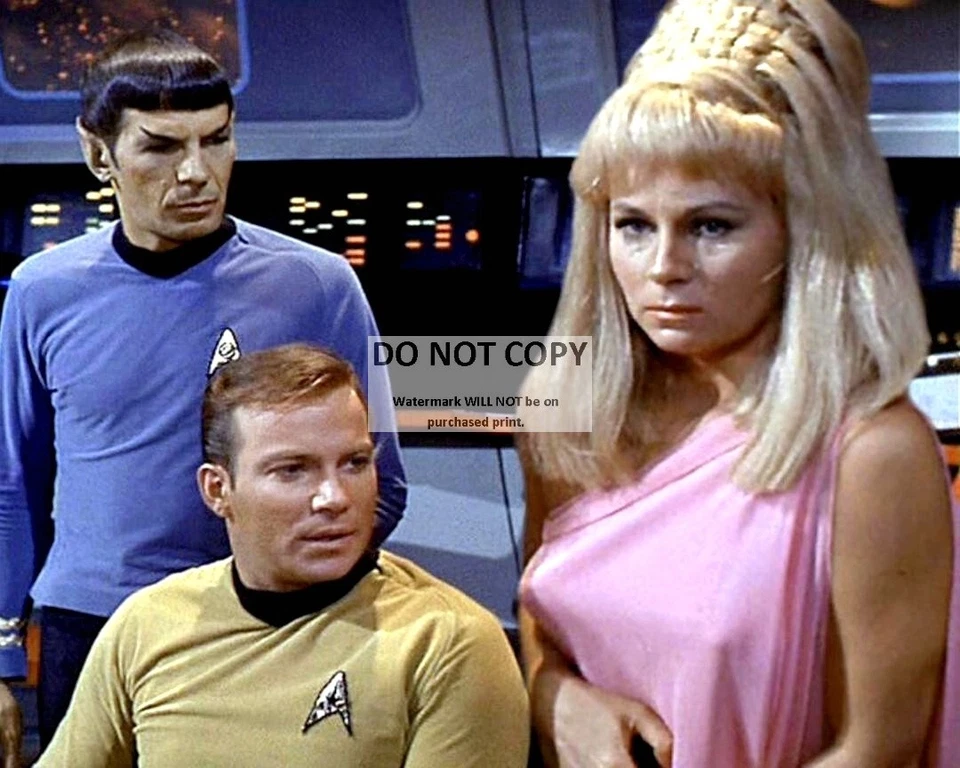 FOTO 8X10 WILLIAM SHATNER, LEONARD NIMOY, GRACE LEE WHITNEY "STAR TREK" (SP569) Foto 1 de 1