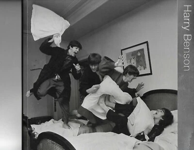 Roger Hargreaves / BEING THERE: HARRY BENSON'S 50 YEARS OF Photojournalism - Image 1 of 2