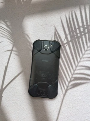 Kyocera Duraforce Pro 2 E6910-64GB-Black(Unlocked) Verizon Free shipping - Image 1 of 4