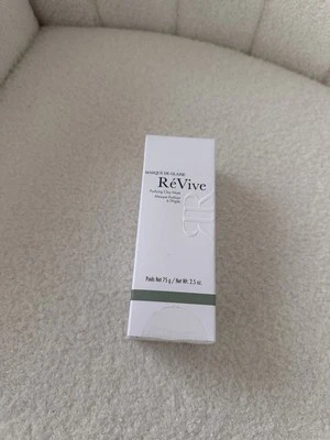 REVIVE Mascarilla De Glaise Mascarilla de Arcilla Purificante 2.5oz 75g Foto 1 de 4