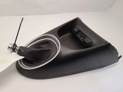2014 14 KIA SOUL 6 SPEED SHIFTER TRIM BEZEL BOOT - Image 1 of 4