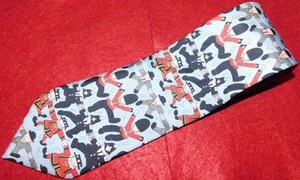 TIE RACK MADE IN ITALY LIGHT GREY/RED/BLACK BRITISH BOBBY MOTIF TIE - NECK TIES - Picture 1 of 3