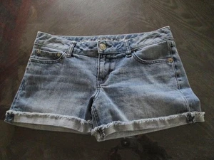 Express Boyfriend Distressed Shorts Cut Off Cuffed Women's Size 8 EUC - Picture 1 of 7