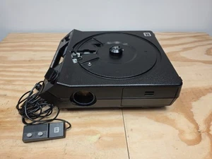 Kodak Carousel Slide Projector 4200 With Remote TESTED WORKS GREAT - Picture 1 of 17