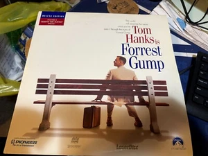 Forrest Gump - 1994 Laserdisc (2-disc set) Tom Hanks~FREE FAST US SHIPPING - Picture 1 of 4