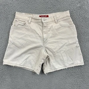 Levi's Shorts Womens 12 MIS Tan Classic Fit Stretch High Rise Casual Outdoor 7” - Picture 1 of 10