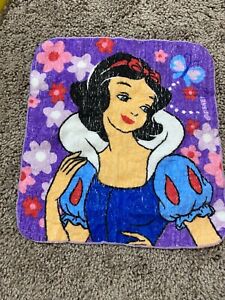 Magic Towel. Disney. Princess Snow White. Purple. 11.5x11. NEVER USED