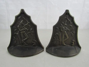 Fermalibri vintage COPR 1928 in ghisa placcato bronzo/ottone Il vagabondo - Foto 1 di 12