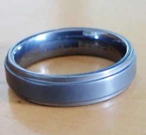 Größe 10 Triton grau Wolframcarbid Herren Ehering 6 mm breit Band war 235 $ - Bild 1 von 4