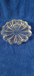Cenicero redondo de vidrio transparente Hazel Atlas de colección - Imagen 1 de 4