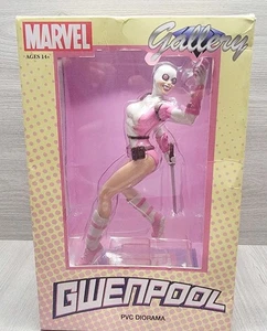 2017 Diamond Select Marvel Gallery Gwenpool 9" PVC Diorama Statue - Picture 1 of 6