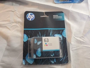 HP 63 Tri-Color Tintenpatrone Original OEM - Neu Versiegelt - Schneller Versand - Bild 1 von 1