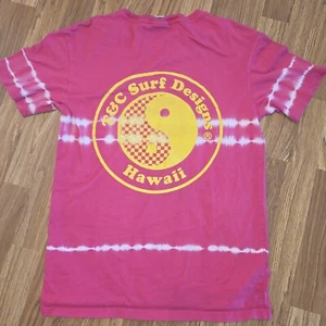 Camiseta De Colección T&C Surf Designs Hawaii Hombres Pequeña Rosa Tie Dye Gráfico Yin Yang - Imagen 1 de 12