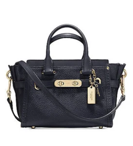 Neu Coach Swagger 20 in Pebble Leather 36235 Navy Damentasche Light Gold - Bild 1 von 7