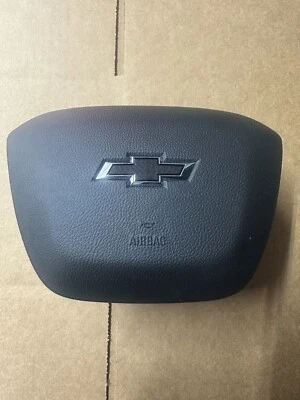 2018=2019-2020-2021-2022 Chevrolet Traverse Drive Wheel Airbag - Image 1 of 3