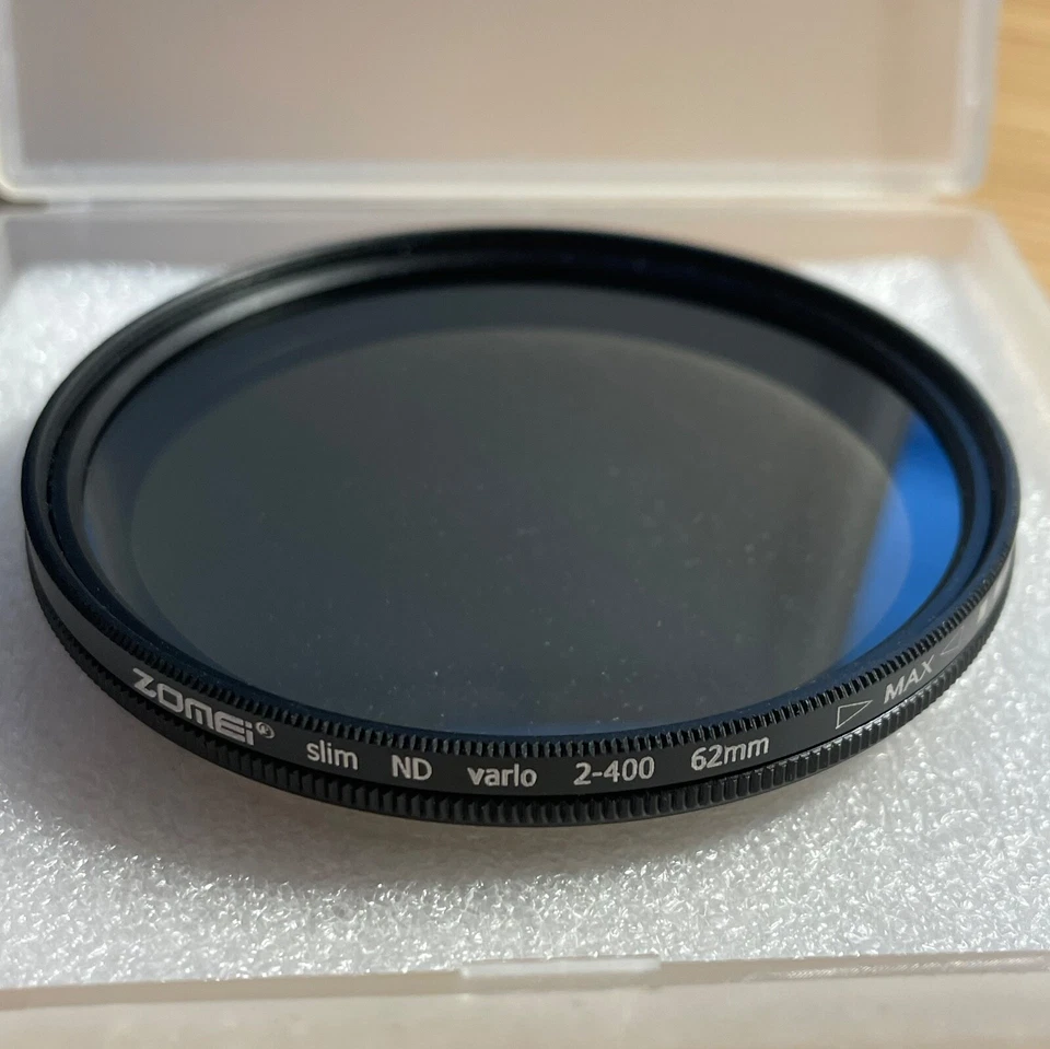 ZOMEI 62mm Silm Neutral Density Variable Adjustable filter ND2 to ND400 For DSLR - Image 1 of 1