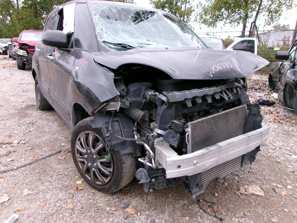 Cuarto de cristal izquierdo usado se adapta a: Fiat 500 2014 4 puertas tinte privacidad grado A izquierdo Foto 1 de 4