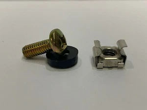 100 Stück - 6 mm Käfigmuttern, Schrauben & Topfscheiben - Bild 1 von 4