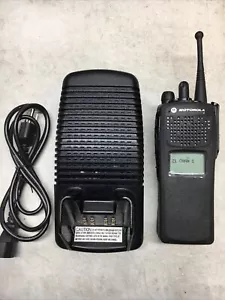 MOTOROLA XTS2500 1.5 900 mhz 96ch portable P25 digital radio H46WCD9PW5BN - Picture 1 of 24