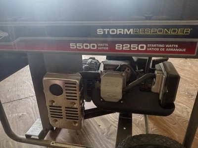 Briggs & Stratton 5500 8250 Watt Generator 30430 - Image 1 of 3