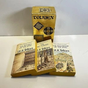 The Lord Of The Rings Gold Foil Box Set 3 1973 JRR Tolkien Ballantine PB - Picture 1 of 7