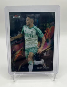 OWEN WOLFF 10/25 BLACK COMMON REFRACTOR 2024 Topps Finest MLS AUSTIN FC #44 - Picture 1 of 2