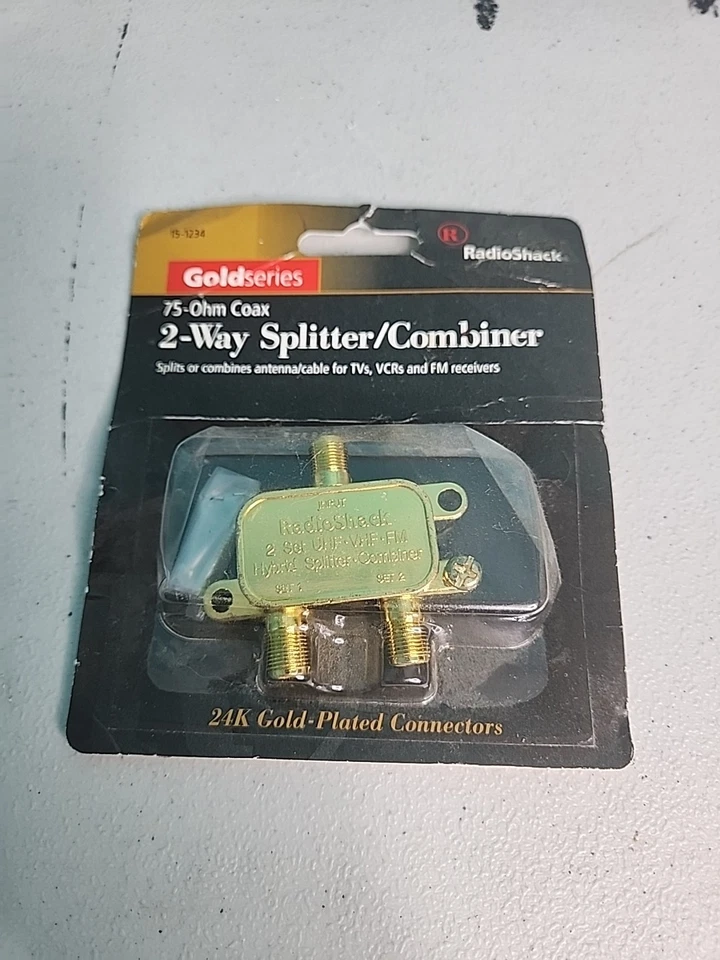 RadioShack 1501234 2 Way 75-ohm 5-900MHz Hybrid Splitter/Combiner UHF/VHF/FM NEW - Image 1 of 1