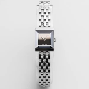 Gucci Mini Orologio Donna Quarzo Acciaio Quadrato Vintage Donna 14mm - Foto 1 di 10