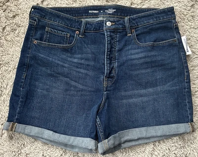 OLD NAVY O.G. Straight High-Rise Women's Size 16 Med Wash Blue Denim Shorts NWT - Image 1 of 4
