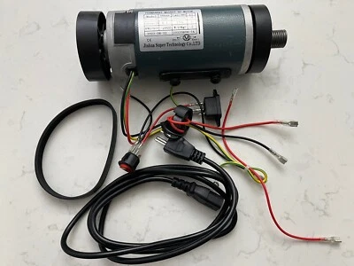 直流驱动电机适用于 LSRZSport 跑步机。 全新 — 第 1/4 张图片