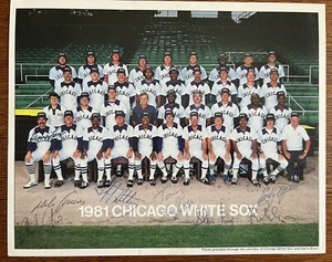 Chicago White Sox Signed 1981 Team 8x10 Photo Baseball Coach Tony LaRussa MLB - Picture 1 of 11