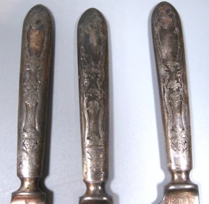 ¿3 cuchillos antiguos chapados en plata Rogers? - Imagen 1 de 9