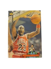 1994-95 Collector's Choice Silver Signature #402 MICHAEL JORDAN Trivia Bulls