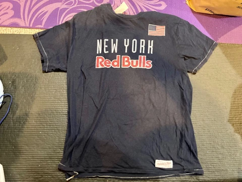Mitchell & Ness Men's XL New York Red Bulls MLS Blue T-Shirt MLS Cover