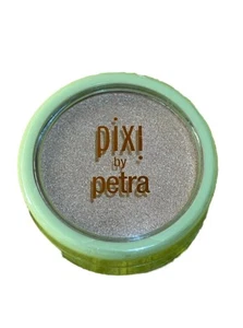 Pixi by Petra CREAMY GOLD Glow-y Powder - Travel Size - Picture 1 of 3