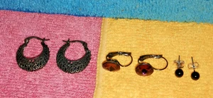 Unbranded 3 Pairs Of Earrings Vintage Antique - Picture 1 of 4