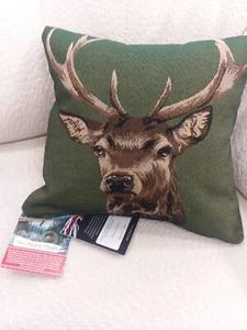 Almohada Hines of Oxford STAG ON VERDE ciervo tapiz acento 14" NUEVA CON ETIQUETAS NUEVA - Imagen 1 de 4