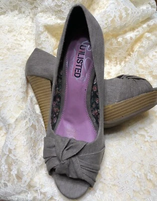 Tacones altos Kenneth Cole para mujer sin listar talla 6,5 - solo usados 3 veces Foto 1 de 4