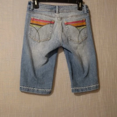 Pantalones cortos de mezclilla Southpole bordados junior talla 3 #H79-4 Foto 1 de 4