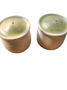 Franciscan Hacienda Green Salt & Pepper Shakers - Picture 1 of 6