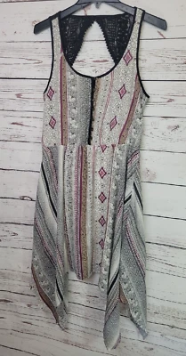 Maxi Vestido Para Mujer Maurices Gris Floral Pañuelo Dobladillo Sin Mangas Talla Grande Foto 1 de 4