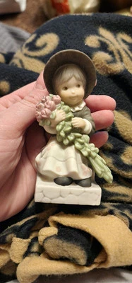  Pretty As A Picture By ENESCO "One Of Life’s Sweetest Moments" 472409 - Image 1 of 4