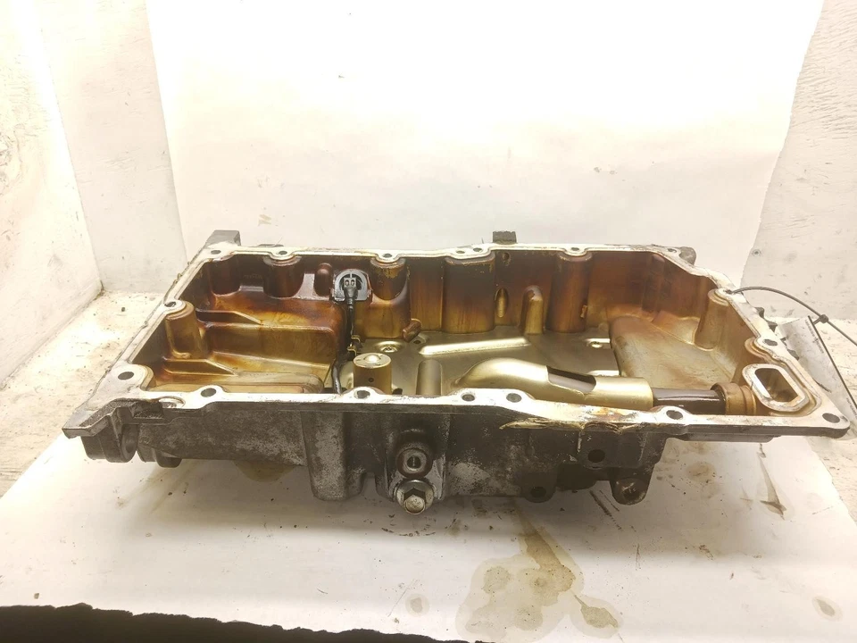 Cacerola de aceite '10-'11 SAAB 9-5 2,0 L OEM ¡6 meses de garantía! Foto 1 de 3