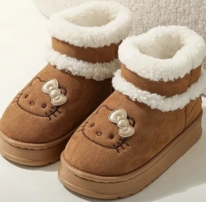 Sanrio Hello Kitty Shearling Boots Fur Lined Embroidered Suede Ladies 7-8 /38-39 - Picture 1 of 4