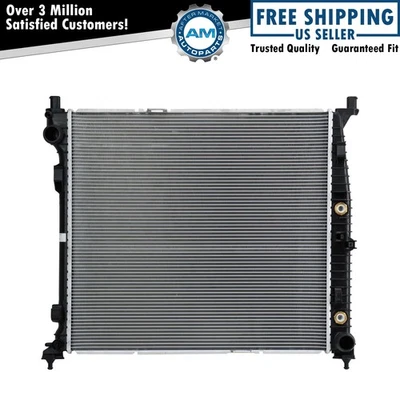 Radiador para Mercedes-Benz 2012-2019 Foto 1 de 4