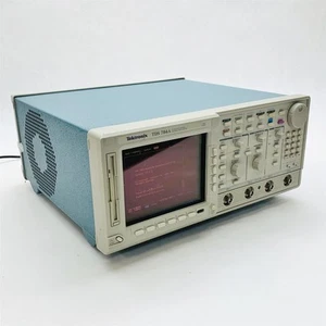 Tektronix TDS 784A Color 4-CH 1GHz 4GS/s Digitizing Oscilloscope Option:13,1F,2F - Picture 1 of 12