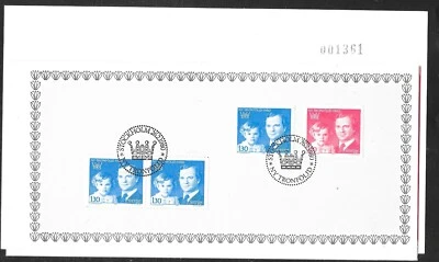 SWEDEN 1980 PRESENTATION FOLDER SG1035/35a/36 ROYAL ORDER OF SUCCESSION - Image 1 of 4